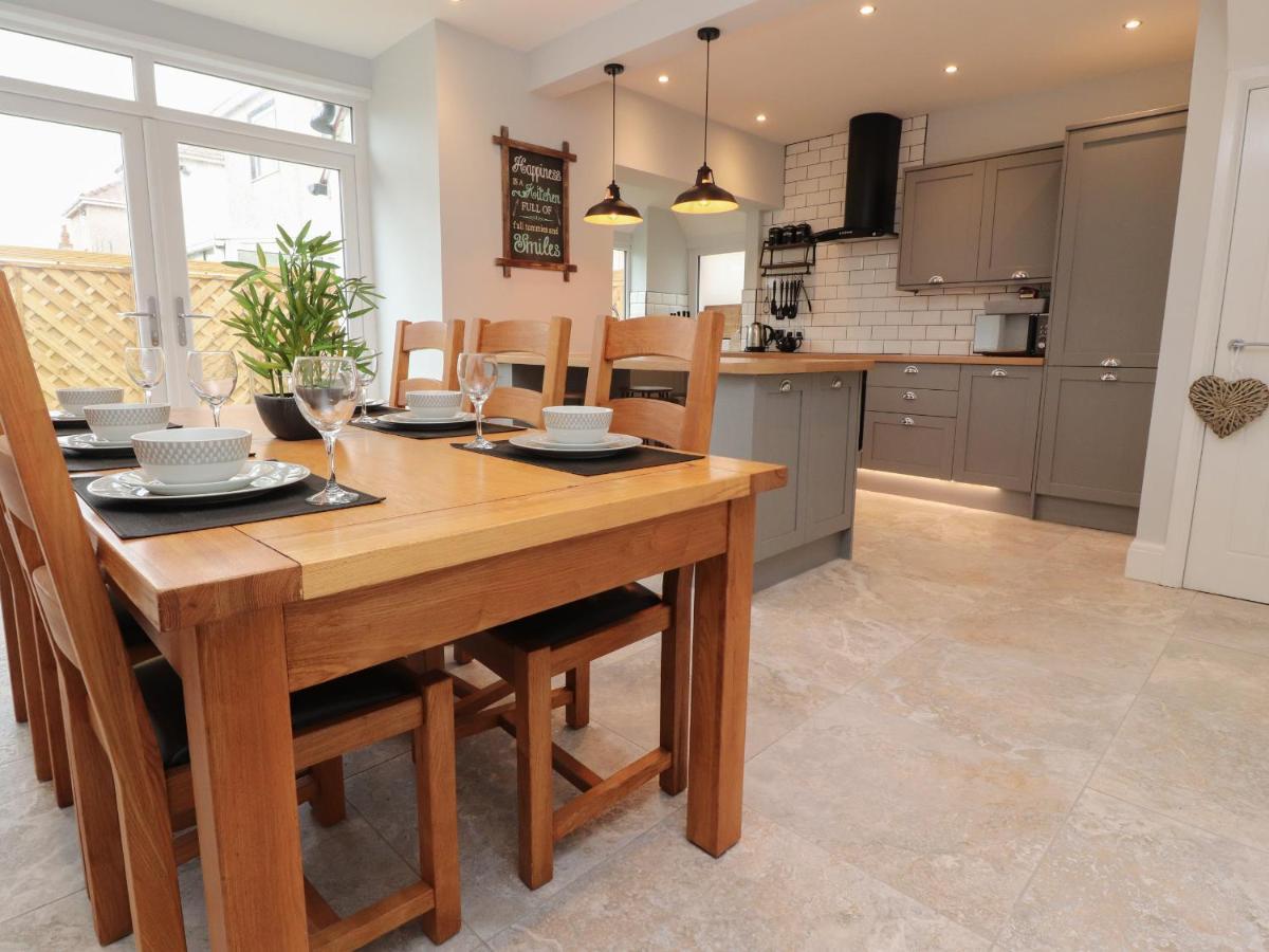 23 Ryden Avenue Βίλα Cleveleys Εξωτερικό φωτογραφία