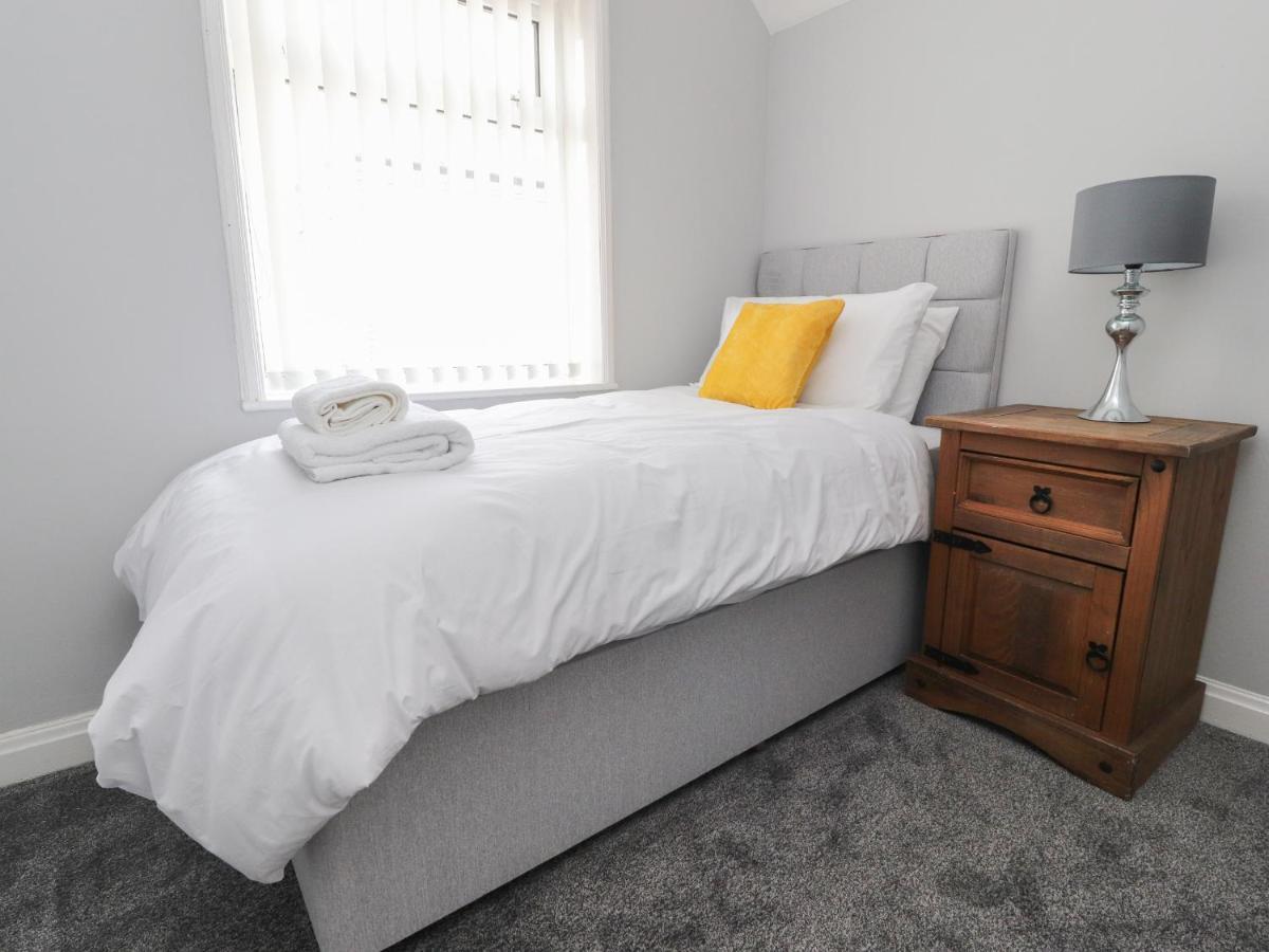 23 Ryden Avenue Βίλα Cleveleys Εξωτερικό φωτογραφία